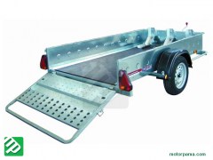 Robusta rampa di carico ideale per salire qualsiasi veicolo (fermaruota a richiesta)